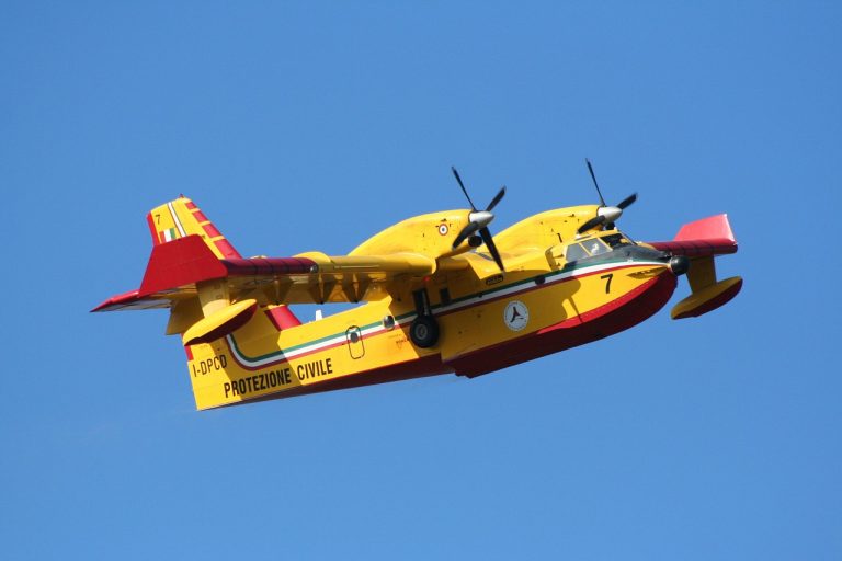 discover the unique experience of seaplane travel, combining the thrill of flying with stunning water landings and scenic views.